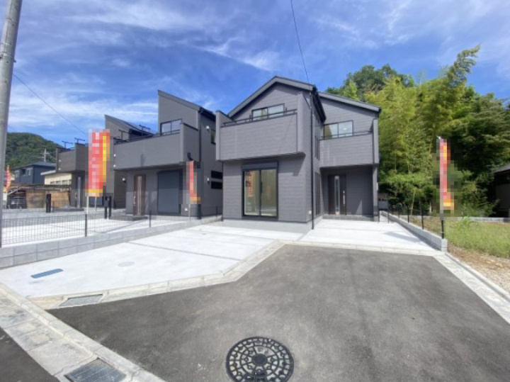 『八王子市新築戸建て』八王子市1549-3【仲介手数料無料】　１６期の外観|～仲介手数料無料☆八王子ひなた不動産～　八王子市下恩方町　新築戸建て