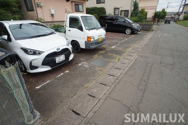 南サンシャインⅡの駐車場