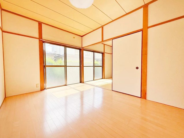 南サンシャインⅡの洋室