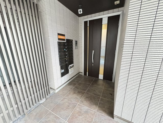 セラ ビューノ本八幡のエントランス