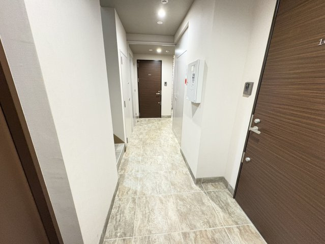 セラ ビューノ本八幡のロビー