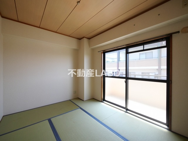 パークハイム吉野の和室