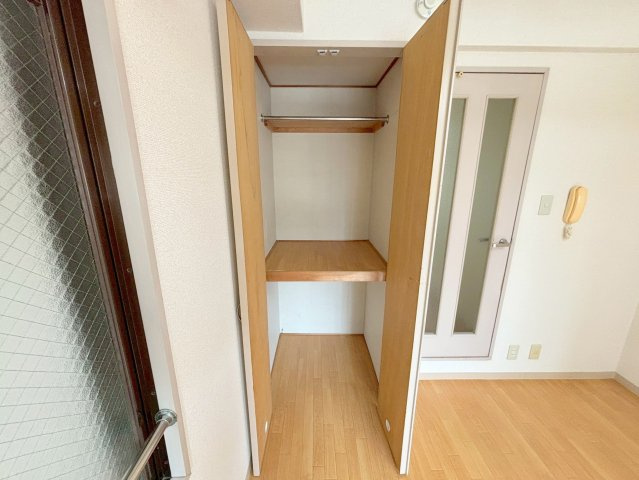 レーズライン下新庄の収納