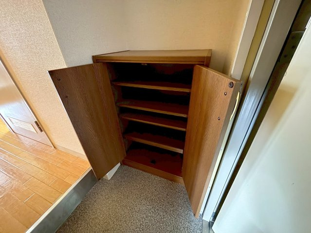 レーズライン下新庄の収納