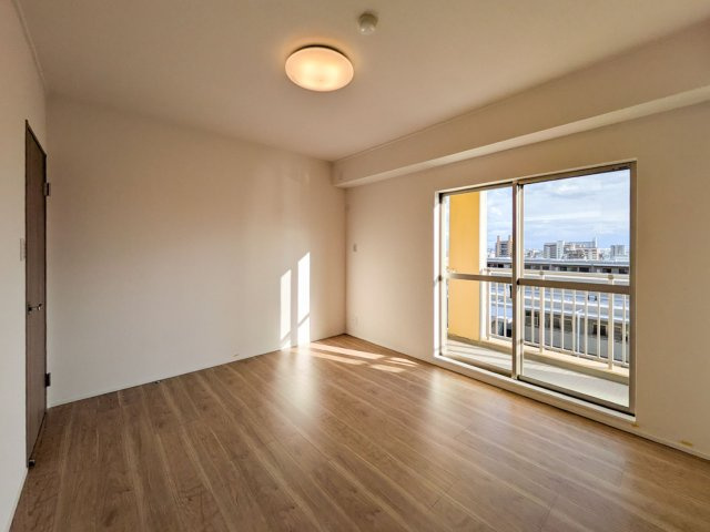 甲南コーポラスの洋室|洋室約6.9帖