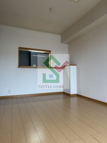 グリムローズガーデンの居間・リビング