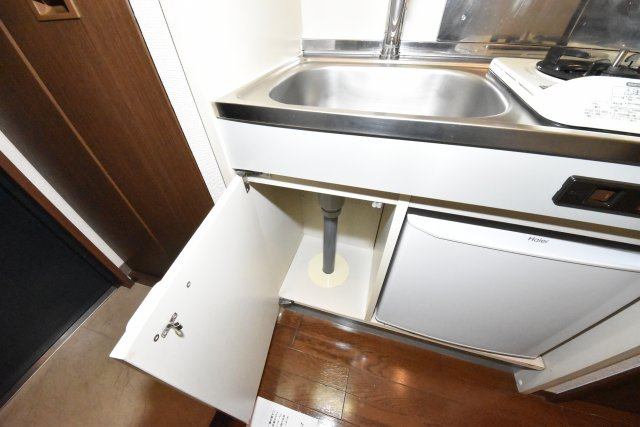 プレサンス難波ウエスト