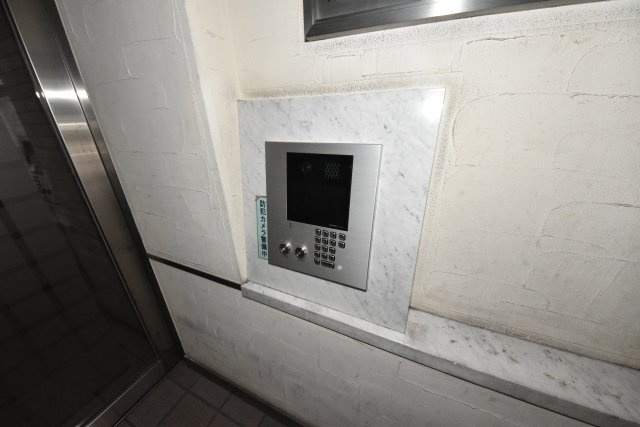 プレサンス難波ウエスト