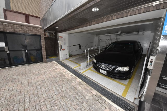 プレサンス難波ウエスト