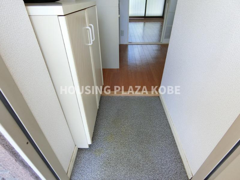 ローズヒルハイツの玄関