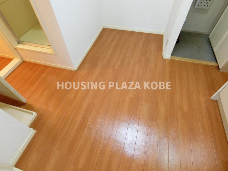 ローズヒルハイツの居間・リビング