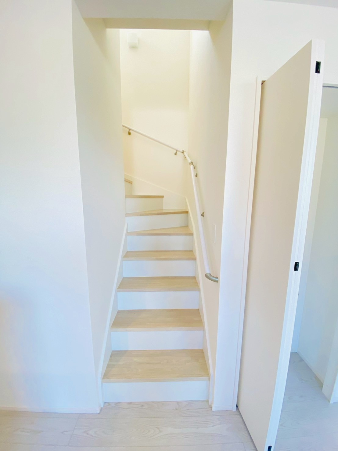 よかタウン／南区御幸西2丁目4期／4号棟の内装