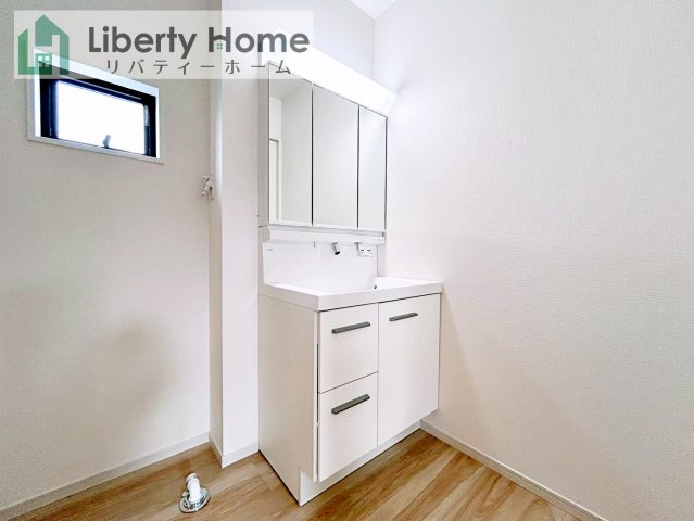 ひたちなか市高場7期　新築戸建の独立洗面台