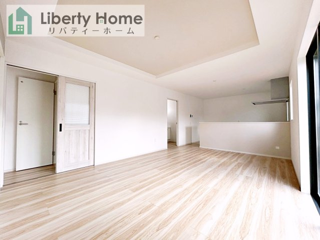 ひたちなか市高場7期　新築戸建の居間・リビング