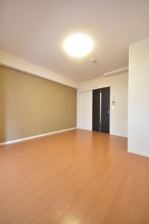 【洋室】 | REGALOPLUS