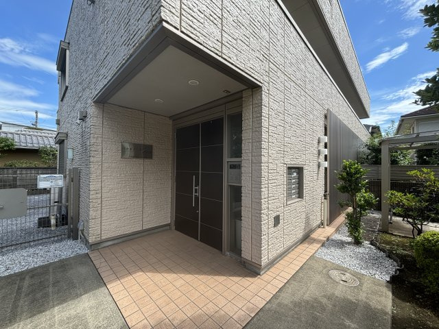 パセボナール用賀のエントランス