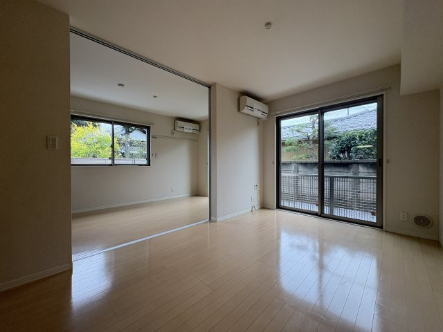 パセボナール用賀の居間・リビング