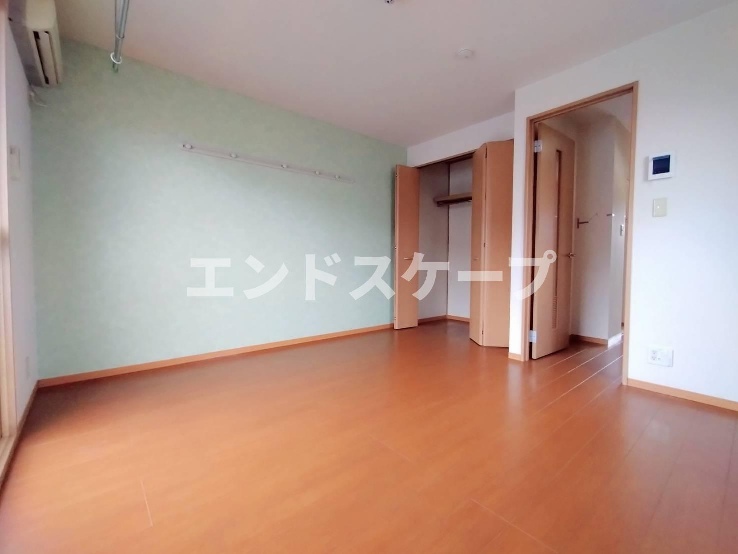 メゾン･フレッサの居間・リビング|高崎、前橋のお部屋探しはエンドスケープまで！お客様の理想お聞かせ下さい♪