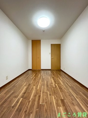 【寝室】 | メゾン難波