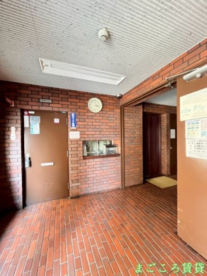 【エントランス】 | メゾン難波