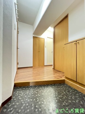 【玄関】 | メゾン難波