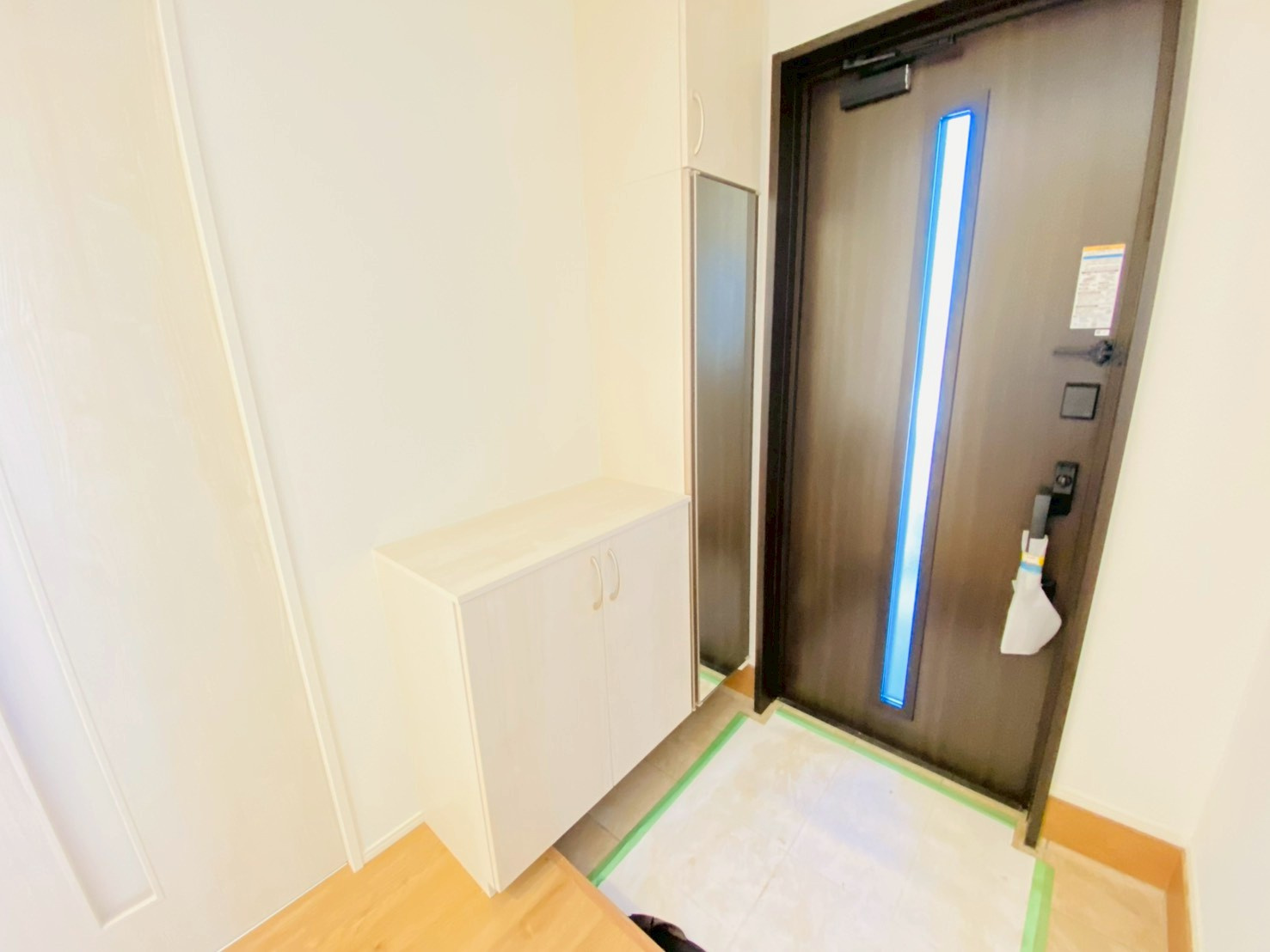 よかタウン／南区御幸西2丁目4期／5号棟の玄関