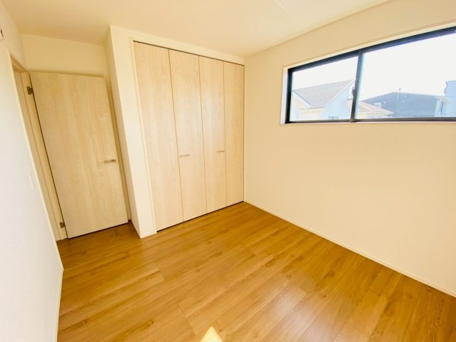 よかタウン／南区御幸西2丁目4期／5号棟の洋室