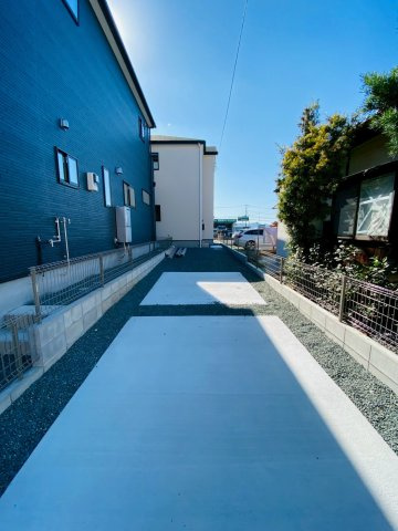 よかタウン／南区御幸西2丁目4期／5号棟の駐車場