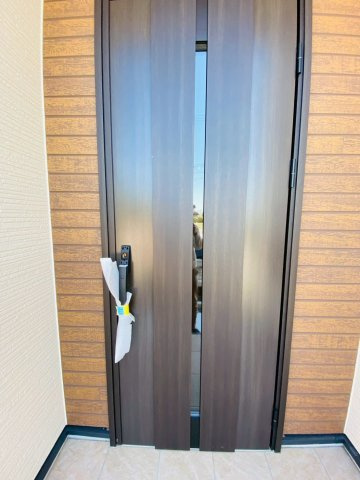 よかタウン／南区御幸西2丁目4期／5号棟の玄関