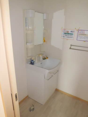 【シャワールーム】 | Uハイツカリス | 落ち着いた空間のシャワールームです