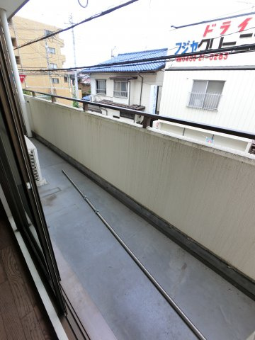【バルコニー】