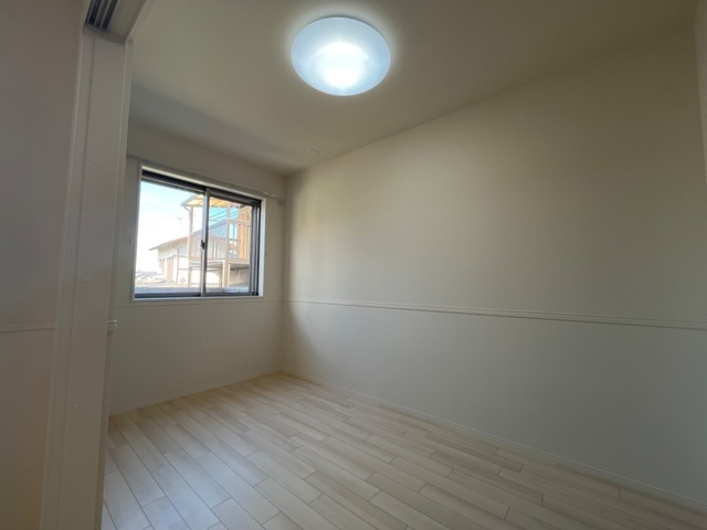 ヴェルニースの洋室