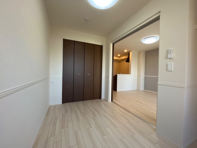 ヴェルニースの内装