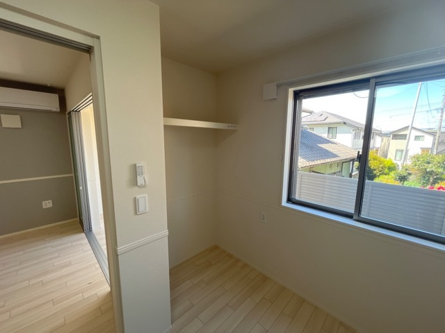 ヴェルニースのその他