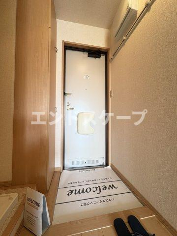 ローレルコート　Ⅲの玄関|高崎、前橋のお部屋探しはエンドスケープまで！お客様の理想お聞かせ下さい♪