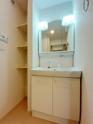 【洗面所】 | シエロ・ガーデン今治　Ｂ