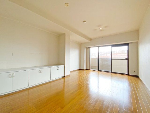 アルファステイツ明石大久保の居間・リビング|LDK