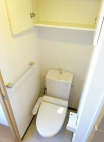 【トイレ】 | 藤和シティーホームズ西荻窪駅前 | 温水洗浄便座。