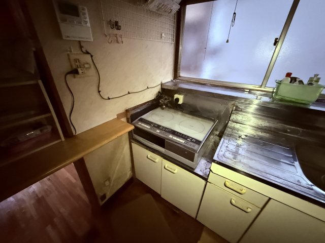 埼玉県ふじみ野市桜ケ丘2丁目 中古戸建のキッチン|IHで安心