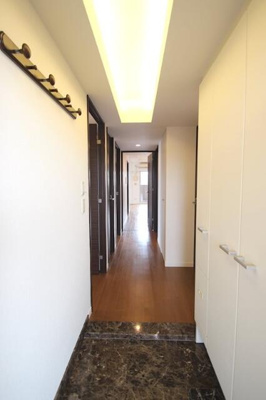 【玄関】 | コスモシティ横浜石川町