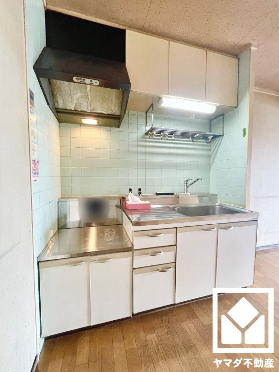 伏見日光ハイツ一号棟のキッチン