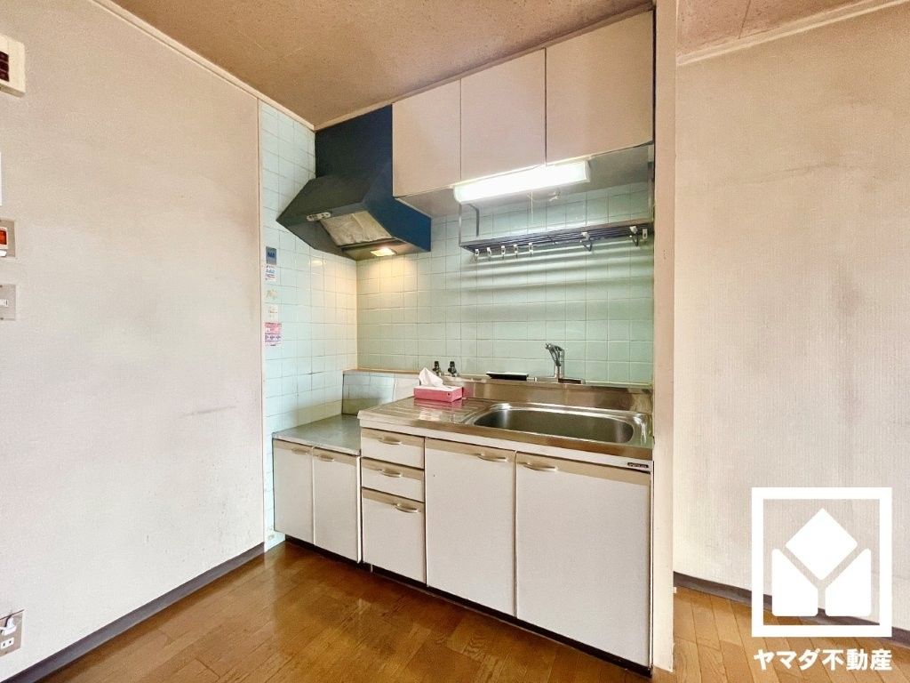 伏見日光ハイツ一号棟のキッチン