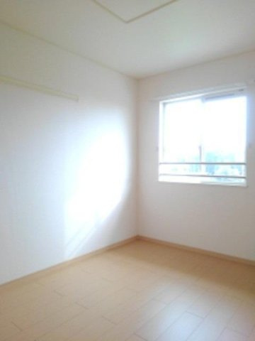 ラ・メゾン　アンソレイエ　Ｂの内装|内装もきれいです