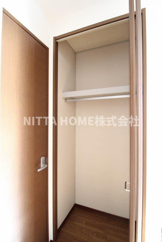 ツイン・アイリスのその他|エアコンは2基設置済み★