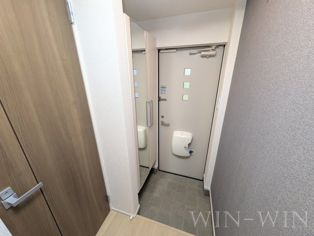 ヒカルサ豊橋東田町 Ⅰの玄関