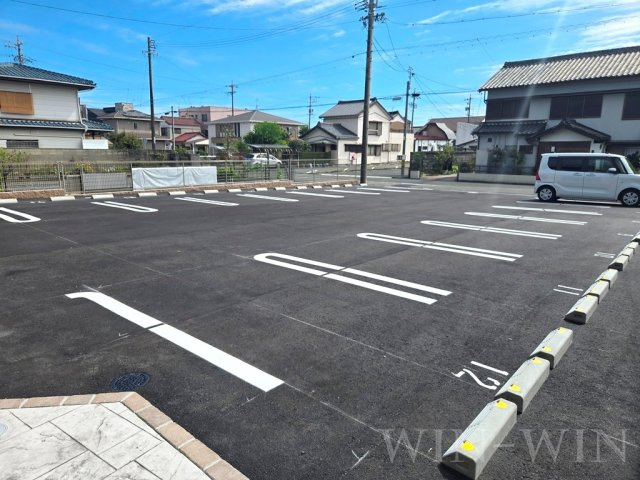 ヒカルサ豊橋東田町 Ⅰの駐車場