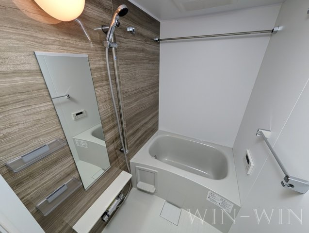 ヒカルサ豊橋東田町 Ⅰの浴室