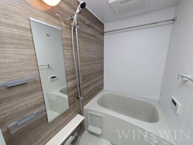 ヒカルサ豊橋東田町 Ⅰの浴室