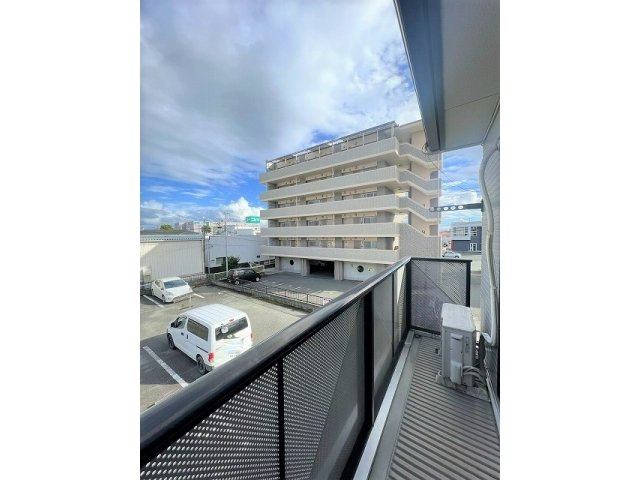 レーベンパレス御領のバルコニー