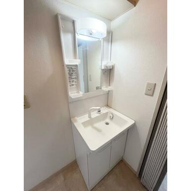 レーベンパレス御領の独立洗面台